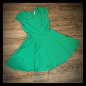 SOLD❌ NWT ModCloth vintage inspired dress